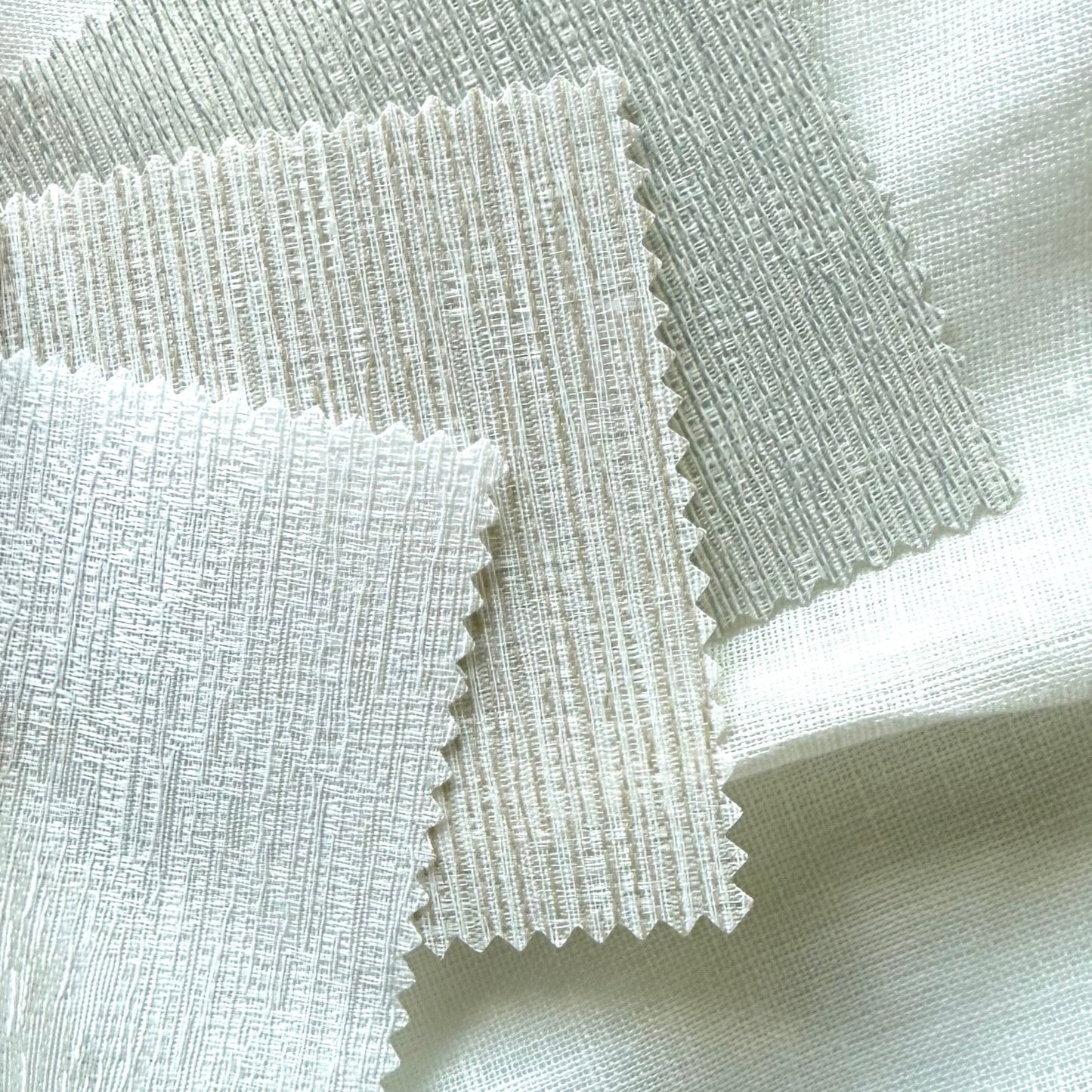 Fine Textured Light Filtering Roller Shades