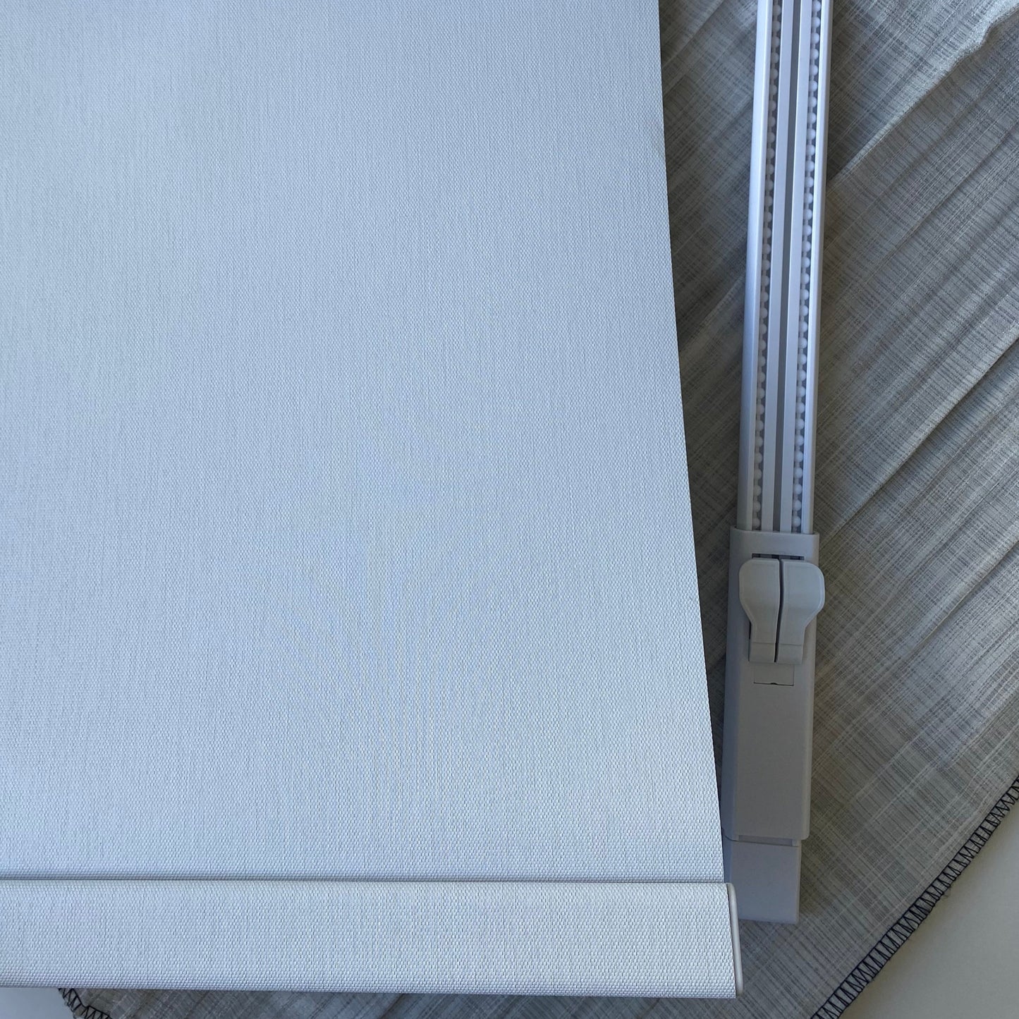 Absolute Blackout Roller Shades / Blinds – Fire Retardant Sunscreen Fabric | MIFU Decor