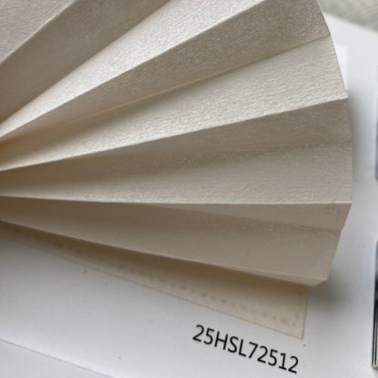 25mm Classic Light-Filtering Honeycomb/Cellular Shades