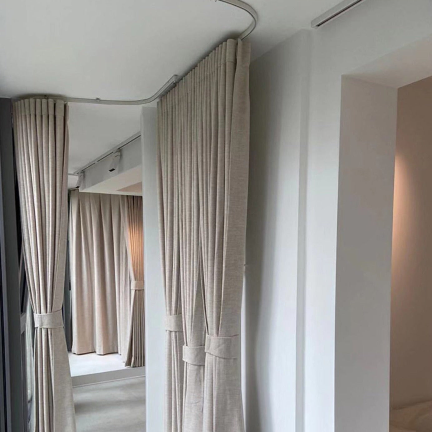 Bendable Curtain Track/Rail